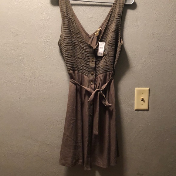 Adorable dress with crochet top!! - Picture 1 of 2